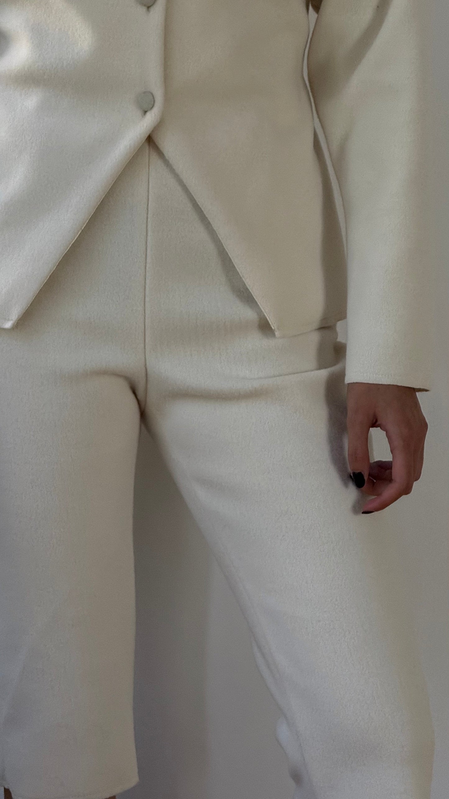 Glazed capri pants Pre-Order